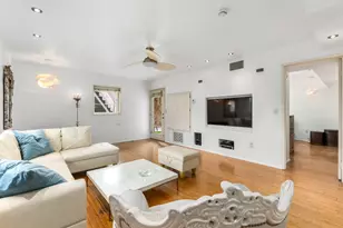 155 W Hermosa Pl, Palm Springs, CA 92262 - Photo 8