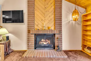 25461 Shadow Oaks Dr, Idyllwild, CA 92549 - Photo 12