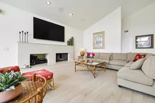 158 Running Springs Dr, Palm Desert, CA 92211 - Photo 10