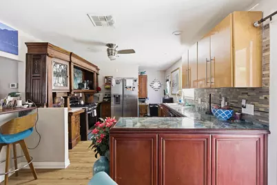37530 Melrose Drive, Cathedral City, CA 92234 - Photo 8