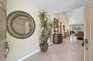 9 Acapulco Dr, Palm Desert, CA 92260 - Photo 4