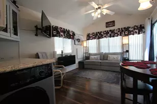 475 Thrush Dr, Big Bear Lake, CA 92315 - Photo 6
