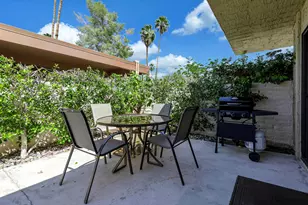 2417 Los Patos Dr, Palm Springs, CA 92264 - Photo 22