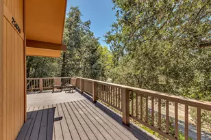 25860 Sunset View Dr, Idyllwild, CA 92549 - Photo 42