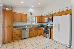 13702 Inaja St, Desert Hot Springs, CA 92240 - Photo 8