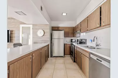 2504 N Whitewater Club Drive #C, Palm Springs, CA 92262 - Photo 10