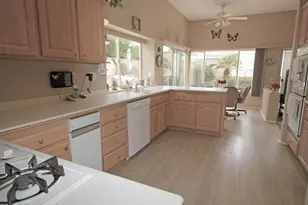 34 Vistara Dr, Rancho Mirage, CA 92270 - Photo 12