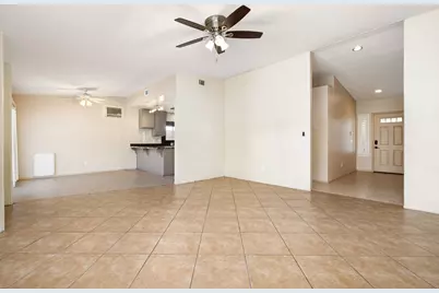 31229 Avenida La Gaviota, Cathedral City, CA 92234 - Photo 10