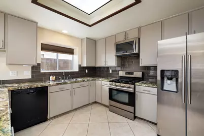 31229 Avenida La Gaviota, Cathedral City, CA 92234 - Photo 12