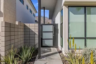 151 Holliday Wy, Palm Springs, CA 92262 - Photo 8