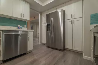 255 E Avenida Granada #322, Palm Springs, CA 92264 - Photo 8