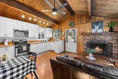 513 Elysian Boulevard, Big Bear City, CA 92314 - Photo 10