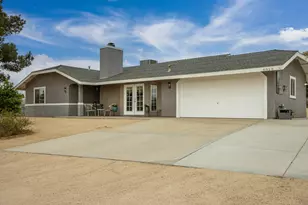 6910 Wamego Trail, Yucca Valley, CA 92284 - Photo 14
