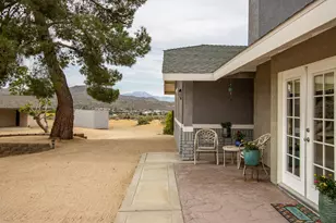 6910 Wamego Trail, Yucca Valley, CA 92284 - Photo 14