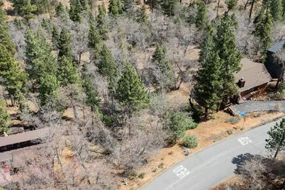 1530 Tuolumne Road, Big Bear Lake, CA 92314 - Photo 4