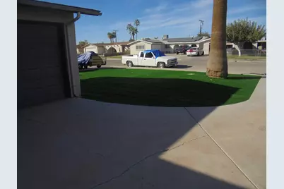 570 Holley Lane, Blythe, CA 92225 - Photo 2