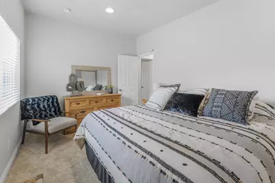 64279 Eagle Mountain Avenue, Desert Hot Springs, CA 92240 - Photo 18