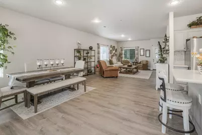 64279 Eagle Mountain Avenue, Desert Hot Springs, CA 92240 - Photo 10