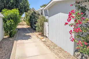 70200 Dillon Road, Desert Hot Springs, CA 92241 - Photo 4