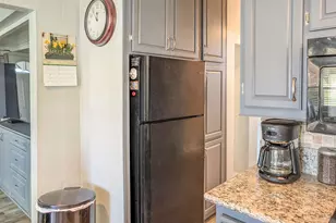 70200 Dillon Road, Desert Hot Springs, CA 92241 - Photo 16