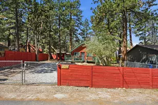 306 Victoria Ln, Sugarloaf, CA 92386 - Photo 32