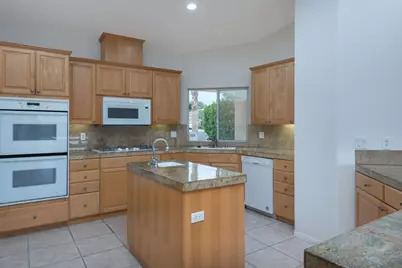 74140 Scholar Lane E, Palm Desert, CA 92211 - Photo 8