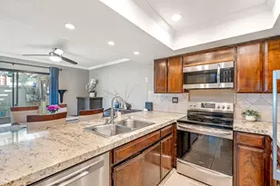 35981 Novio Ct, Rancho Mirage, CA 92270 - Photo 10