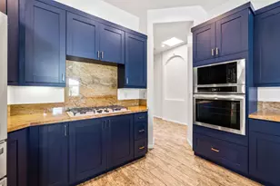 32 Calais Cir, Rancho Mirage, CA 92270 - Photo 18