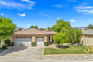 32 Calais Cir, Rancho Mirage, CA 92270 - Photo 2