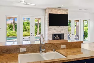 32 Calais Cir, Rancho Mirage, CA 92270 - Photo 18