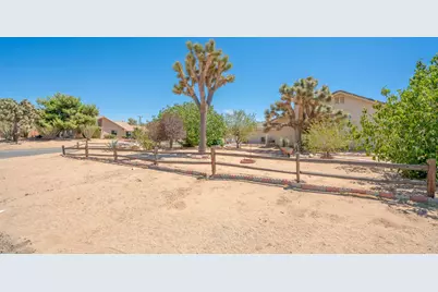 8582 Frontera Avenue, Yucca Valley, CA 92284 - Photo 56