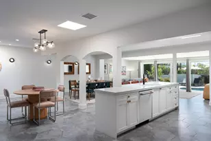 353 W Via Sol, Palm Springs, CA 92262 - Photo 14