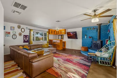 7579 Balsa Avenue, Yucca Valley, CA 92284 - Photo 6