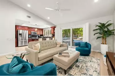 39041 Kilimanjaro Drive, Palm Desert, CA 92211 - Photo 8