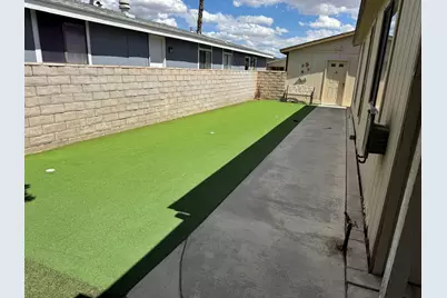 34965 Surrey Way, Thousand Palms, CA 92276 - Photo 8