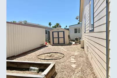 74711 Dillon Road #307, Desert Hot Springs, CA 92241 - Photo 8