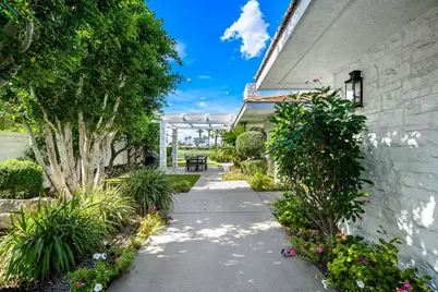 50 Fincher Way, Rancho Mirage, CA 92270 - Photo 10