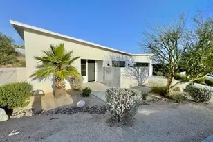 13910 Valley View Ct, Desert Hot Springs, CA 92240 - Photo 6