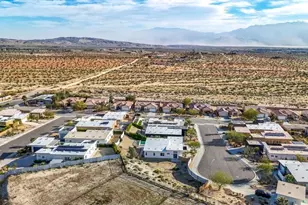 13910 Valley View Ct, Desert Hot Springs, CA 92240 - Photo 68