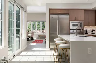 233 Calle La Soledad, Palm Springs, CA 92262 - Photo 10