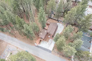 542 Cottage Ln, Big Bear Lake, CA 92315 - Photo 8