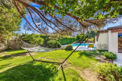 1385 E Via Escuela, Palm Springs, CA 92262 - Photo 50