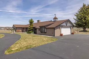 108 Palomino Dr, Big Bear City, CA 92314 - Photo 2