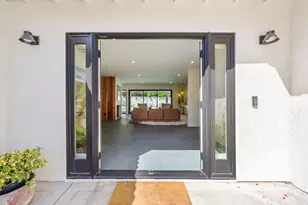 2063 S Broadmoor Dr, Palm Springs, CA 92264 - Photo 6