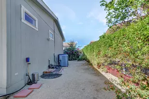 38440 Desert Greens Dr W, Palm Desert, CA 92260 - Photo 24