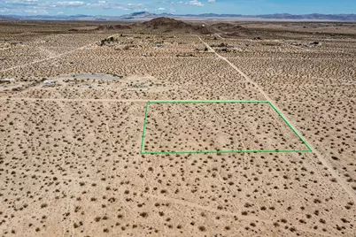 141 La Crescenta Drive, Joshua Tree, CA 92252 - Photo 8