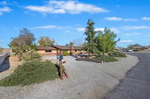 58748 Natoma Trail, Yucca Valley, CA 92284 - Photo 54