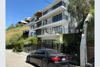 3800 Knobhill Drive, Sherman Oaks, CA 91423 - Photo 6