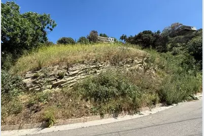 3800 Knobhill Drive, Sherman Oaks, CA 91423 - Photo 14