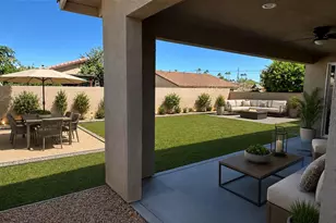 33450 Cathedral Canyon Dr, Cathedral City, CA 92234 - Photo 12
